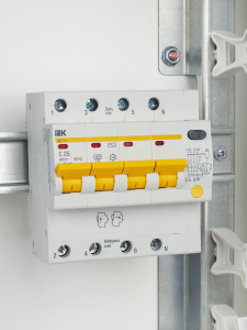 aHR0cHM6Ly9jZG4tMDEuaWVrLnJ1L21lZGlhL29yaWdpbmFsLzExMTJhZTBiMzIzYTY3YzZlMGNmZDliNTc2OTNiYzAwZmQxYjE4ZTcxMGM4Mzk0N2E3YzJiYWI1NTk3ZTVlODIuanBn