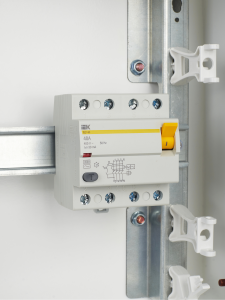 aHR0cHM6Ly9jZG4tMDEuaWVrLnJ1L21lZGlhL29yaWdpbmFsLzIwMmI4MTg1MTFlMDFmMDE5N2Y1YjQ4ZjY1MmFkNzdjYjc4NjQ1ODUzMjkyMmUxYzFlYzI4ZDNiOGQxM2RmYzQuanBn